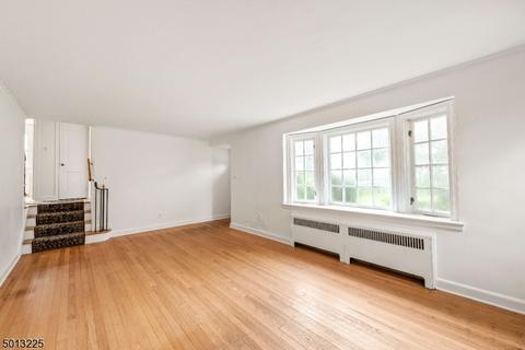 29 Hoyt St, Madison, NJ 07940 photo 2
