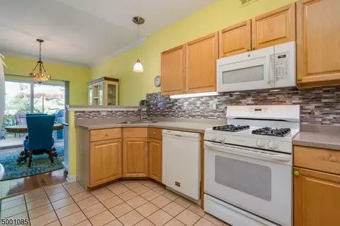 1 Hickory Ct, Clinton, NJ 08809 photo 9