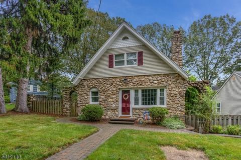 4 Ridge Rd, Stanhope, NJ 07874 photo 1