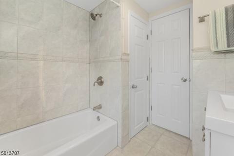 1646 Earl St, Union, NJ 07083 photo 16