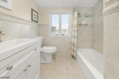 1646 Earl St, Union, NJ 07083 photo 18
