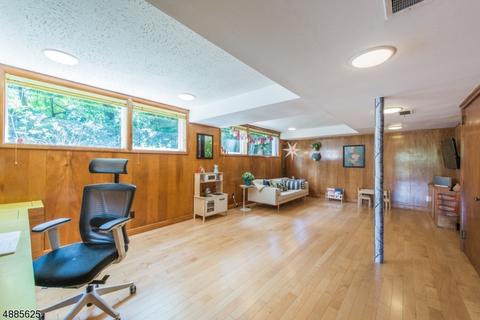235 Van Winkle Ave, Nutley, NJ 07110 photo 21