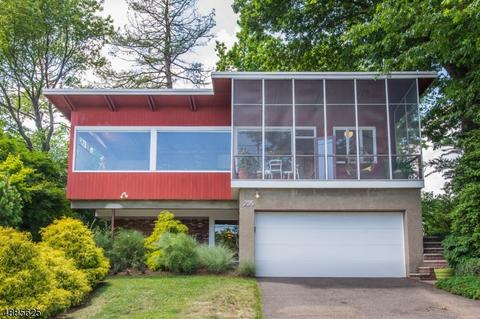 235 Van Winkle Ave, Nutley, NJ 07110 photo 23