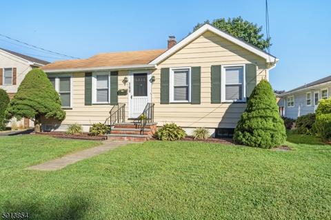 168 Washington St, Berkeley Heights, NJ 07922 photo 2