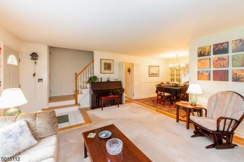 9 Orange Pl, Wayne, NJ 07470 photo 3