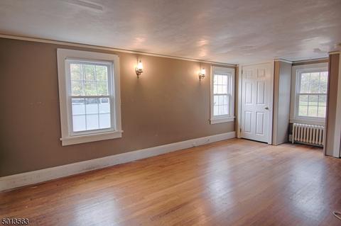 114 Hillside Ave, Bedminster, NJ 07921 photo 3