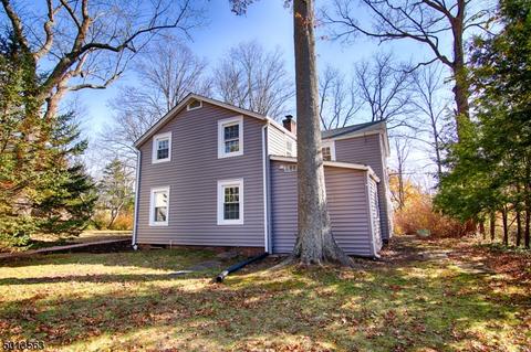 114 Hillside Ave, Bedminster, NJ 07921 photo 2