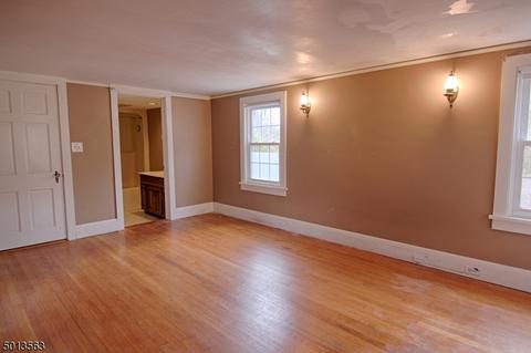 114 Hillside Ave, Bedminster, NJ 07921 photo 4