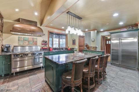 479 Baldwin Rd, Maplewood, NJ 07040 photo 9