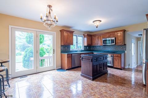 1 Tudor Pl, Randolph, NJ 07869 photo 7