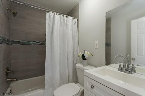 305 Hunter Ave, Plainfield, NJ 07063 photo 19