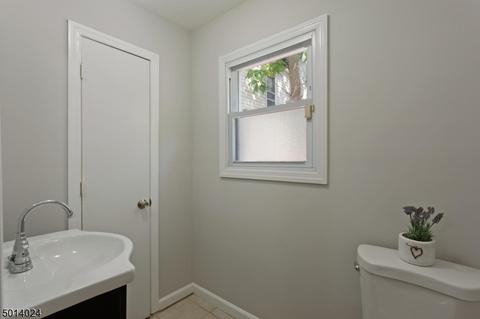 305 Hunter Ave, Plainfield, NJ 07063 photo 14