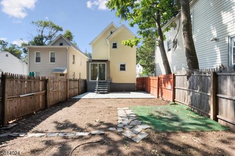 305 Hunter Ave, Plainfield, NJ 07063 photo 23