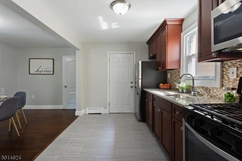 305 Hunter Ave, Plainfield, NJ 07063 photo 11