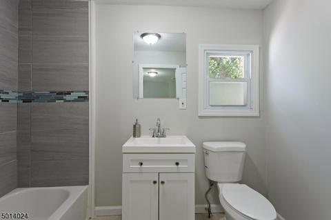 305 Hunter Ave, Plainfield, NJ 07063 photo 20