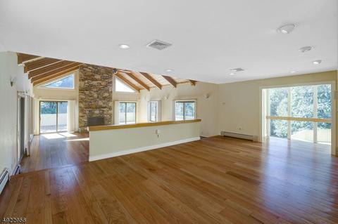 7 Eagle Rock Dr, Boonton, NJ 07005 photo 5