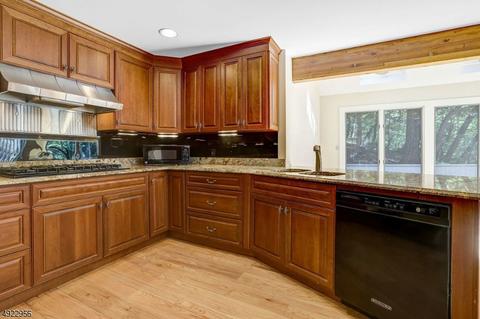 7 Eagle Rock Dr, Boonton, NJ 07005 photo 8