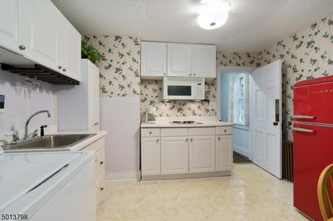 52 N Main St, Hackettstown, NJ 07840 photo 18