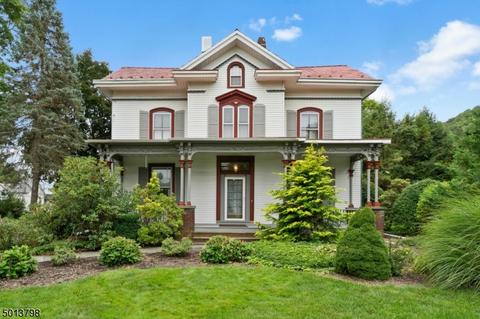 52 N Main St, Hackettstown, NJ 07840 photo 1