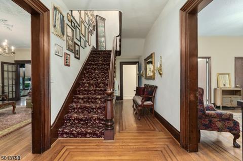 52 N Main St, Hackettstown, NJ 07840 photo 5