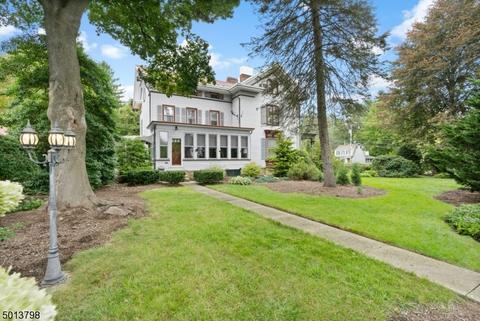 52 N Main St, Hackettstown, NJ 07840 photo 3