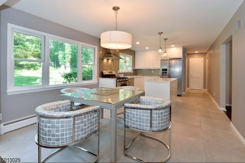 37 Millstream Rd, Upper Saddle River, NJ 07458 photo 5