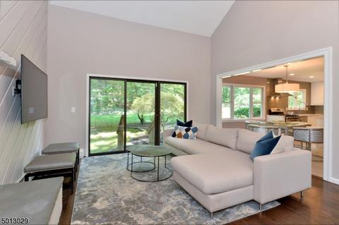 37 Millstream Rd, Upper Saddle River, NJ 07458 photo 8