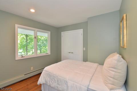 37 Millstream Rd, Upper Saddle River, NJ 07458 photo 11