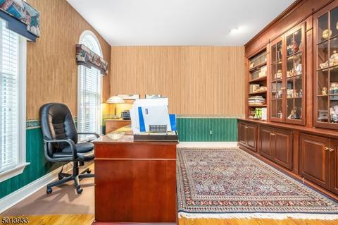 14 Sutton Farm Rd, Flemington, NJ 08822 photo 5