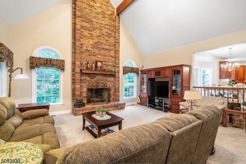 14 Sutton Farm Rd, Flemington, NJ 08822 photo 12