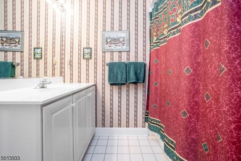 14 Sutton Farm Rd, Flemington, NJ 08822 photo 19
