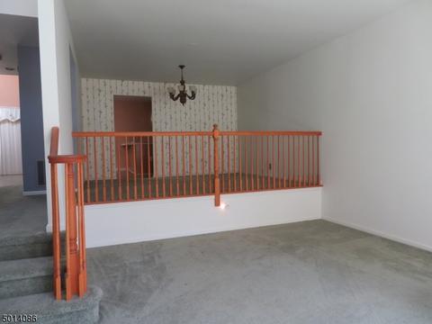 143 Wingate Dr, Hackettstown, NJ 07840 photo 12