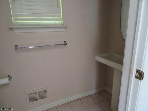143 Wingate Dr, Hackettstown, NJ 07840 photo 23