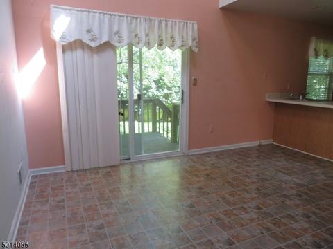 143 Wingate Dr, Hackettstown, NJ 07840 photo 10