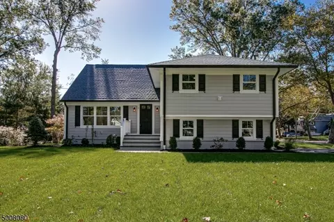2 Oneida Dr, Westfield, NJ 07090 photo 1