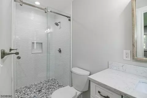 2 Oneida Dr, Westfield, NJ 07090 photo 12
