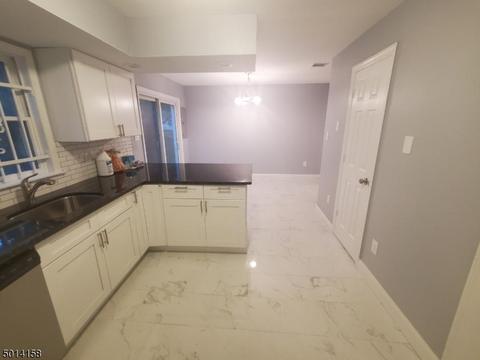 383 Fairmount Ave, Newark, NJ 07103 photo 2