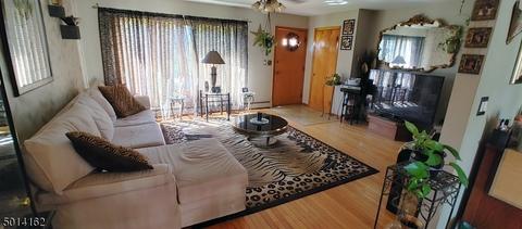 8 Lucien Pl, Linden, NJ 07036 photo 3