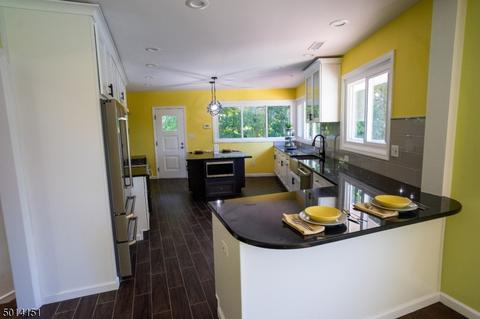 2 Robert Rd, Mendham, NJ 07945 photo 9
