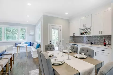 282 Garfield St, Berkeley Heights, NJ 07922 photo 4