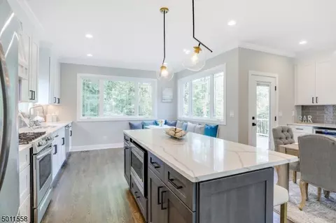 282 Garfield St, Berkeley Heights, NJ 07922 photo 6