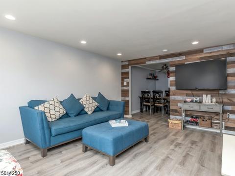 218 Darling Ave, Bloomfield, NJ 07003 photo 4