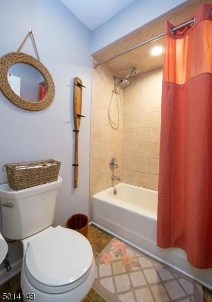 64 Charlestown Rd, Hampton, NJ 08827 photo 9