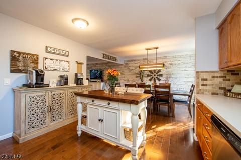 64 Charlestown Rd, Hampton, NJ 08827 photo 4