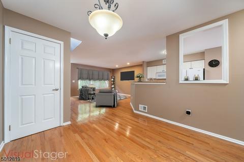 802 Appleton Way, Whippany, NJ 07981 photo 7