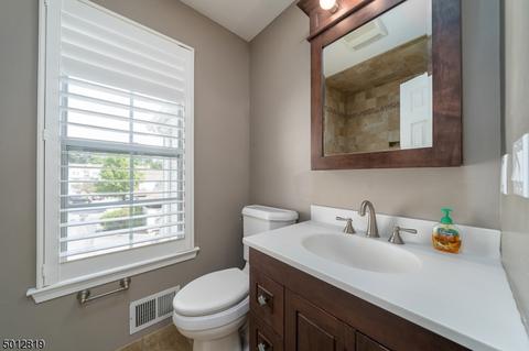 802 Appleton Way, Whippany, NJ 07981 photo 14