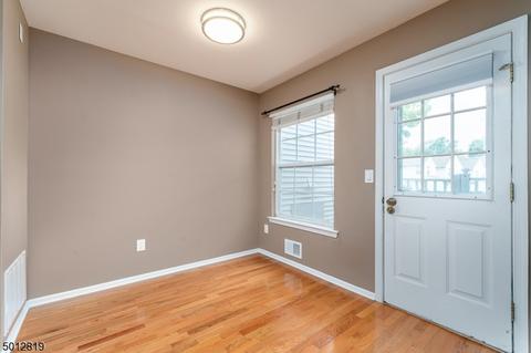 802 Appleton Way, Whippany, NJ 07981 photo 2