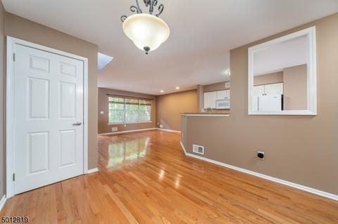 802 Appleton Way, Whippany, NJ 07981 photo 6