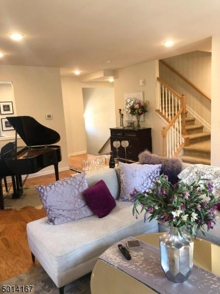 82 Albert Ct, Randolph, NJ 07869 photo 7