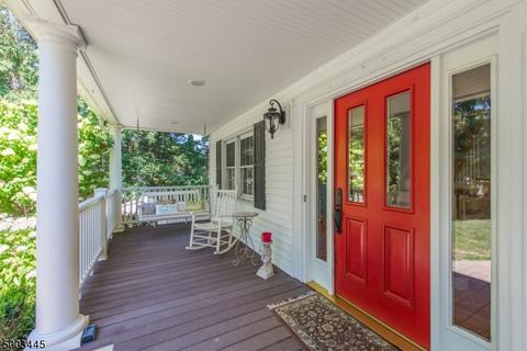 14 Fieldstone Pl, Wayne, NJ 07470 photo 2